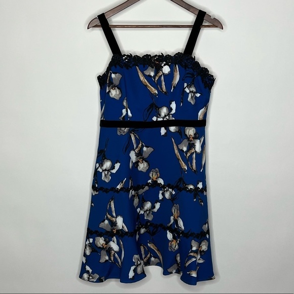 Anthropologie Foxiedox Carmella Floral Lace Dress - Picture 2 of 13